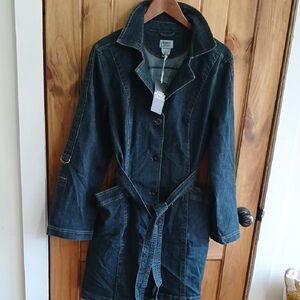 Monrie & Main Denim Belted Trench Coat - Large